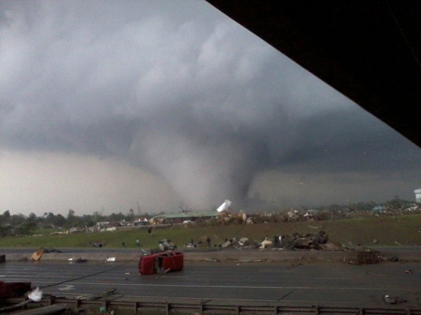 Underpass Photo of April 27, 2011, Tornado